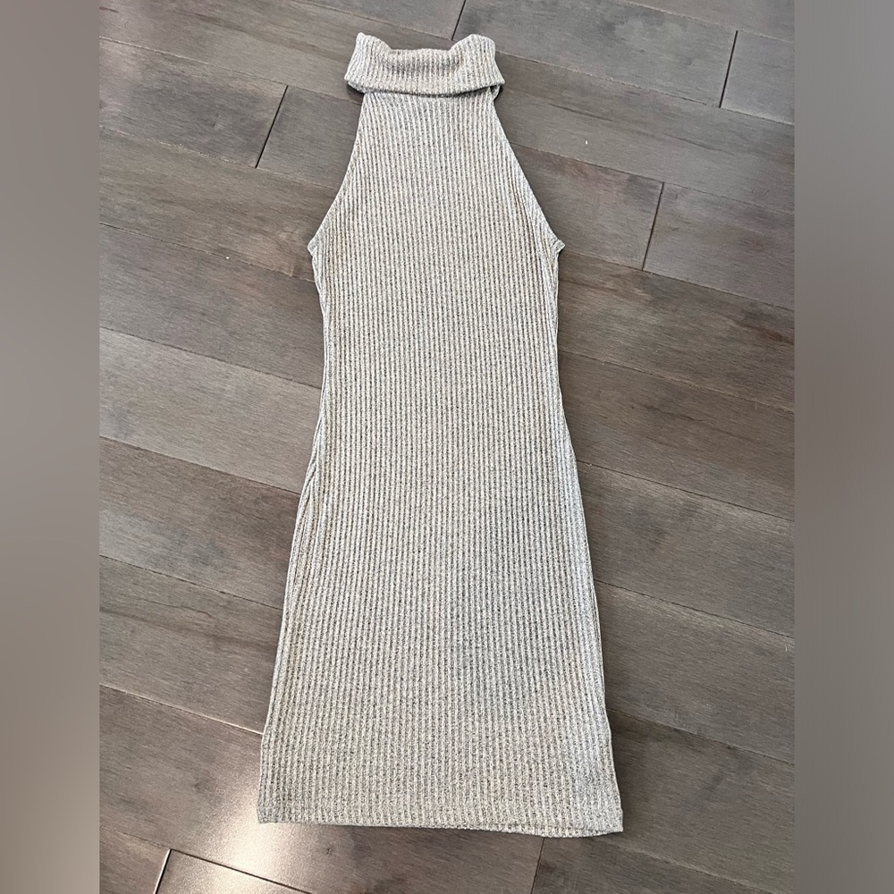TOPSHOP turtleneck dress, size 4